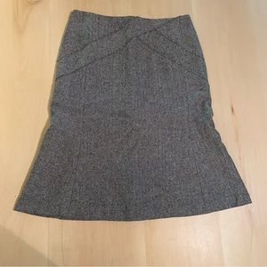 SANDRA ANGELOZZI Size 30 / size 6 Wool blend herringbone fitted flare skirt